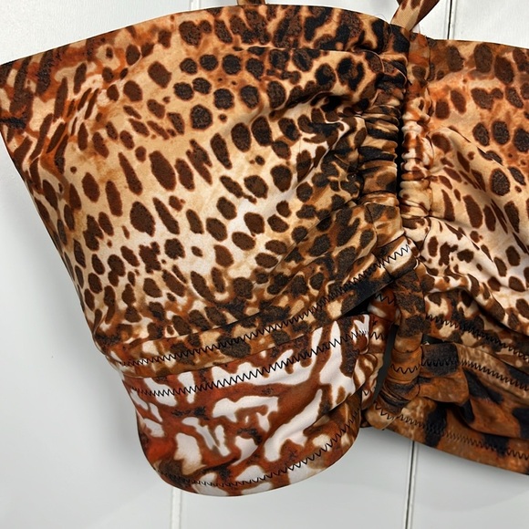 Bar lll Woman’s Swim Top M Brown/Cream Glam Cheetah Padding Adj Straps Stretch - Picture 3 of 9